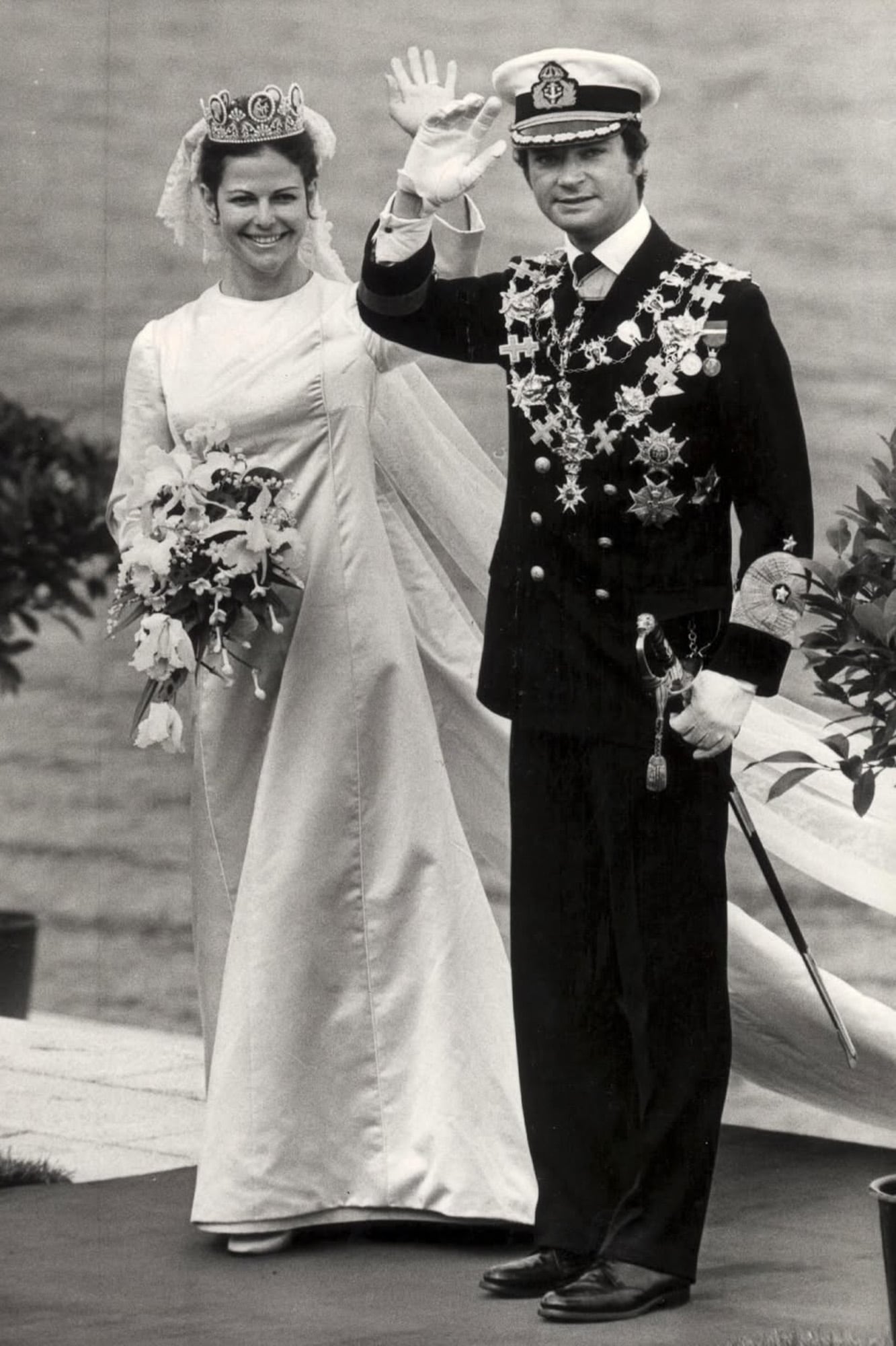 Carlos Gustavo y Silvia se conocieron en los Juegos Olímpicos de Múnich de 1972 y, cuatro años después, el 19 de junio
de 1976, se casaron en la Catedral de San Nicolás de Estocolmo