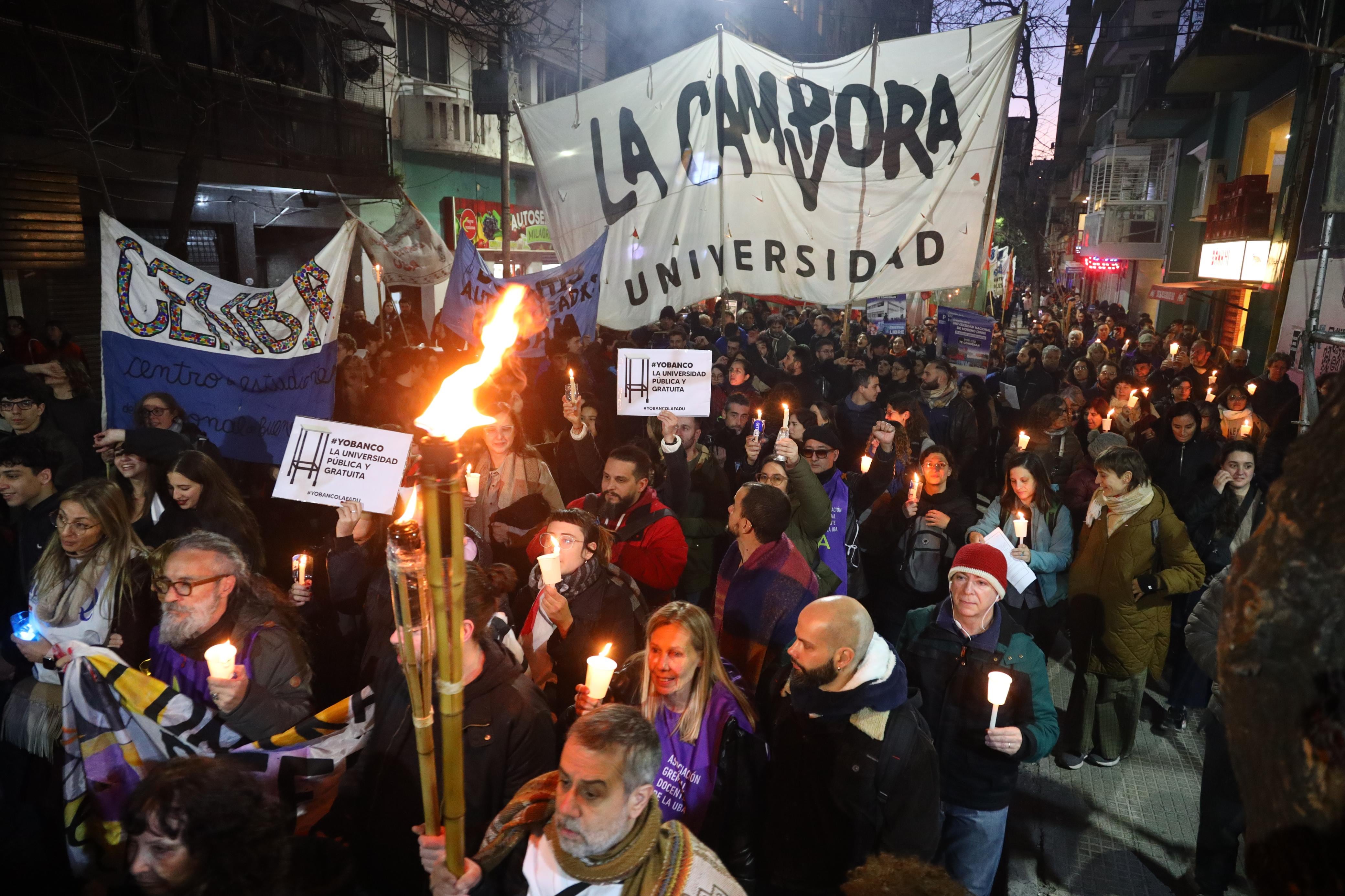 La comunidad universitaria se dirigió a la Secretaría de Educación de la Nación