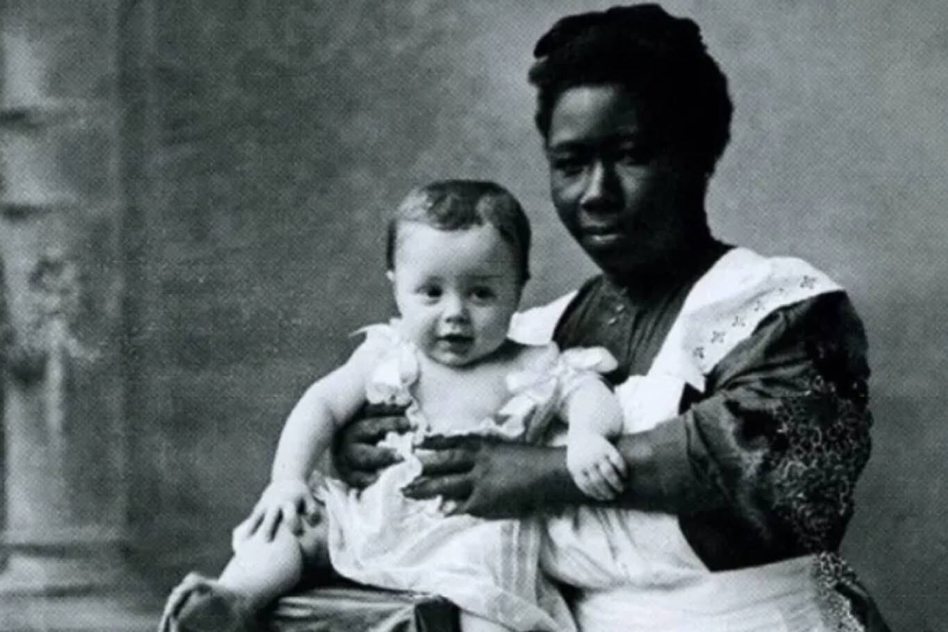 Las nodrizas alimentaban amamantaban a los bebés de otras mujeres