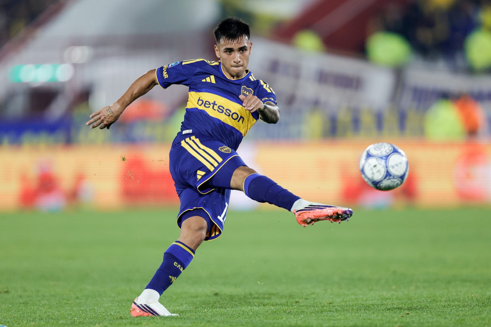 Milton Delgado es un titular inamovible en Boca Juniors