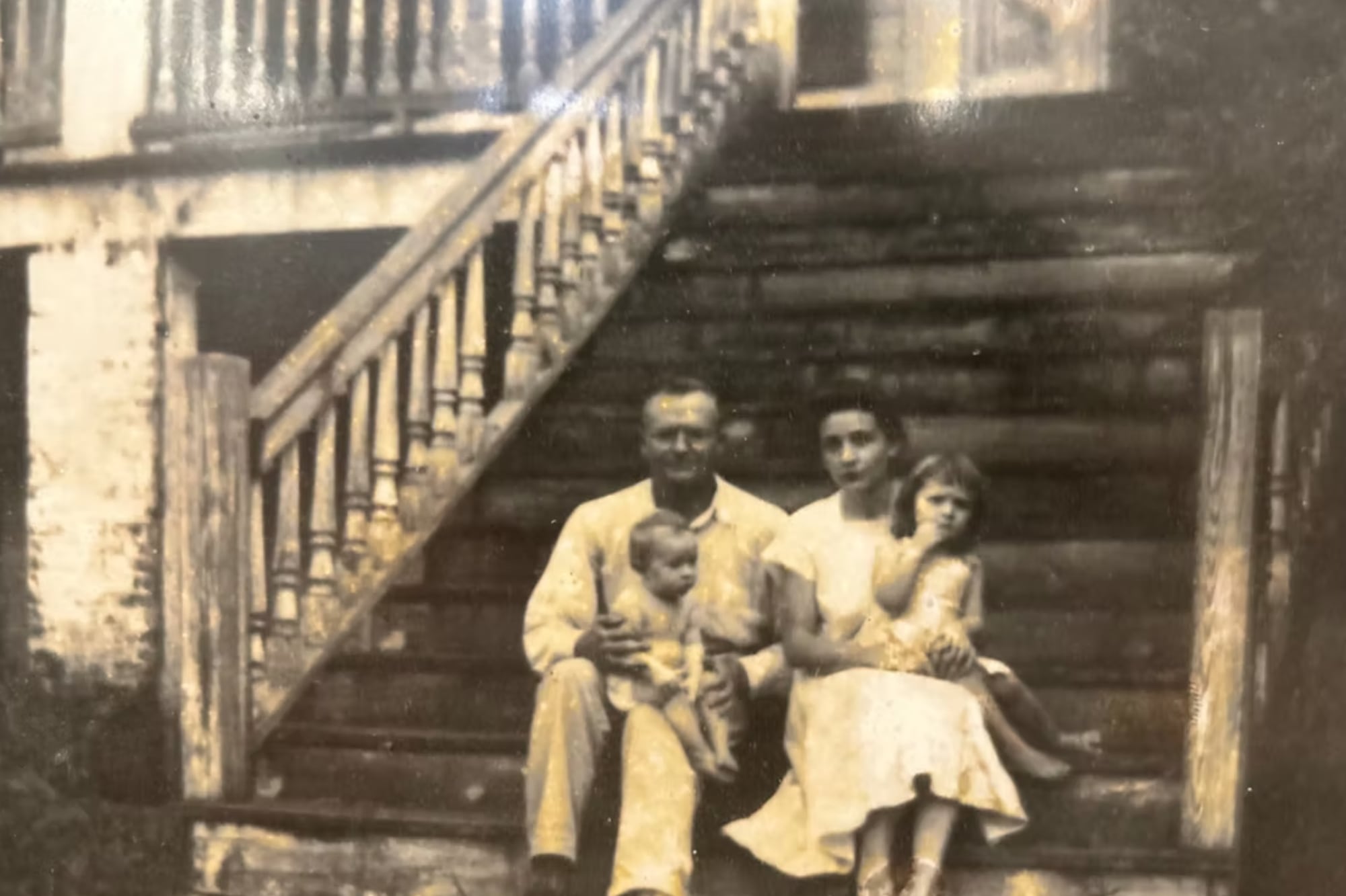 Don Carlos Sharp Jr. y Camille Lawton Cunningham, con sus hijos en 1948