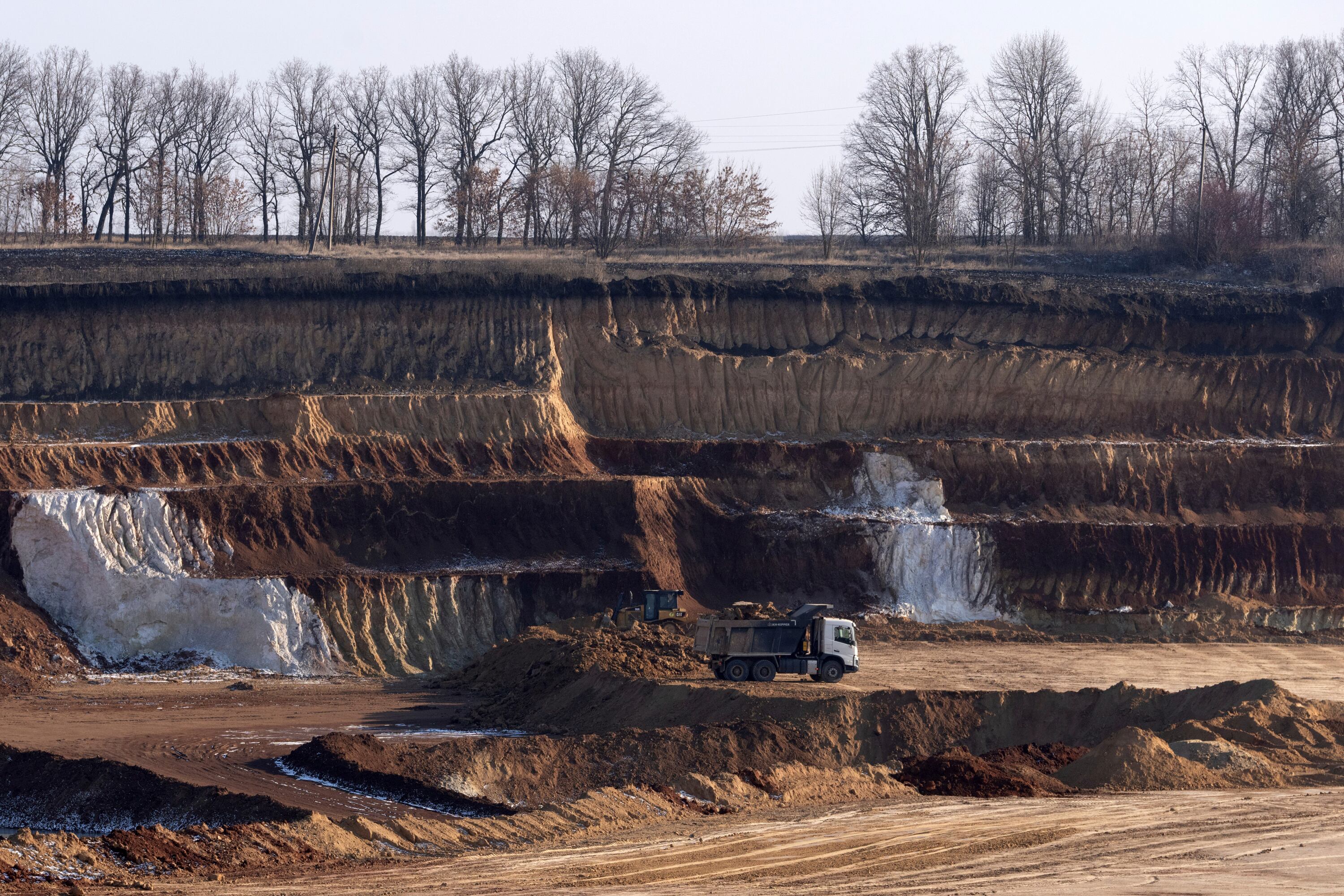 En abril EE.UU y Ucrania firmaron un acuerdo de minerales