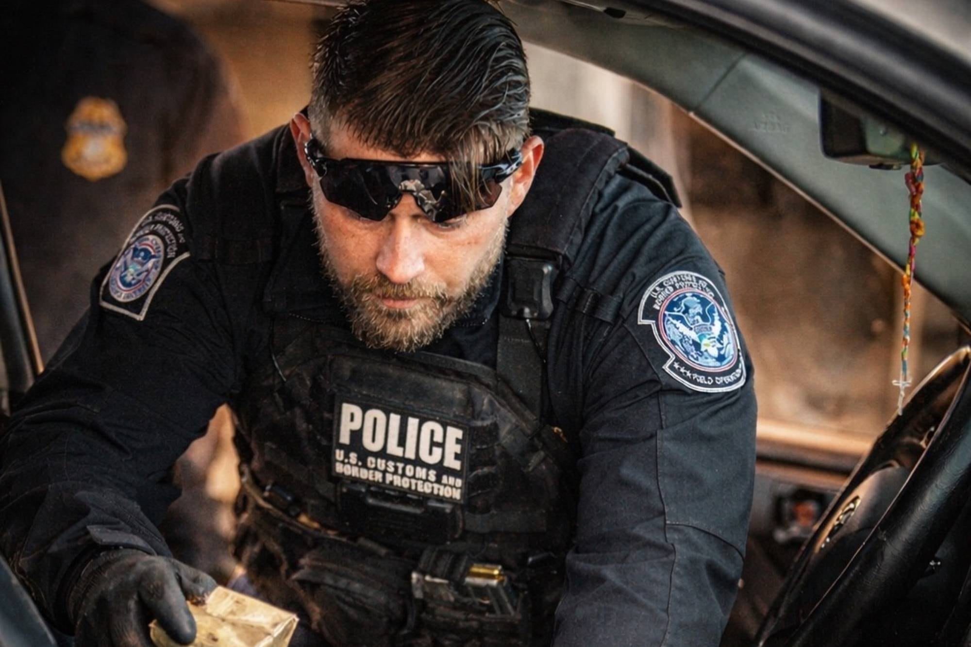 Intentó ingresar a Texas con pesticidas en su Dodge Ram, pero la CBP le confiscó todo: el formulario que lo complicó