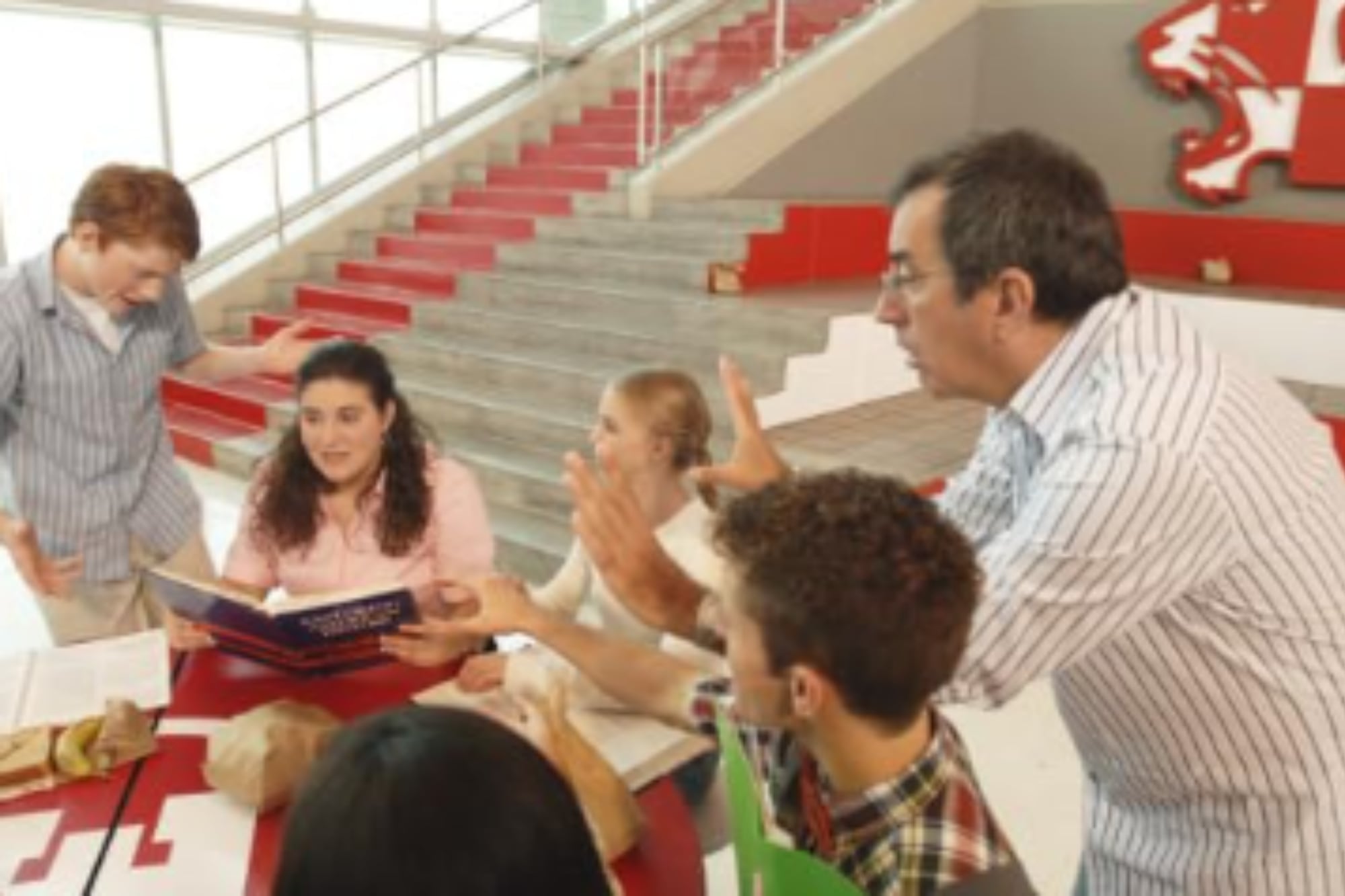 En un principio High School Musical fue pensada como la tercera entrega de Grease con Justin Timberlake y Britney Spears como protagonistas (Foto: IMDb)