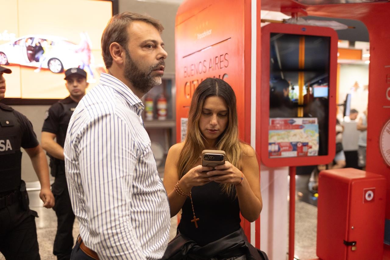 Agostina Páez ya se encuentra en la Argentina