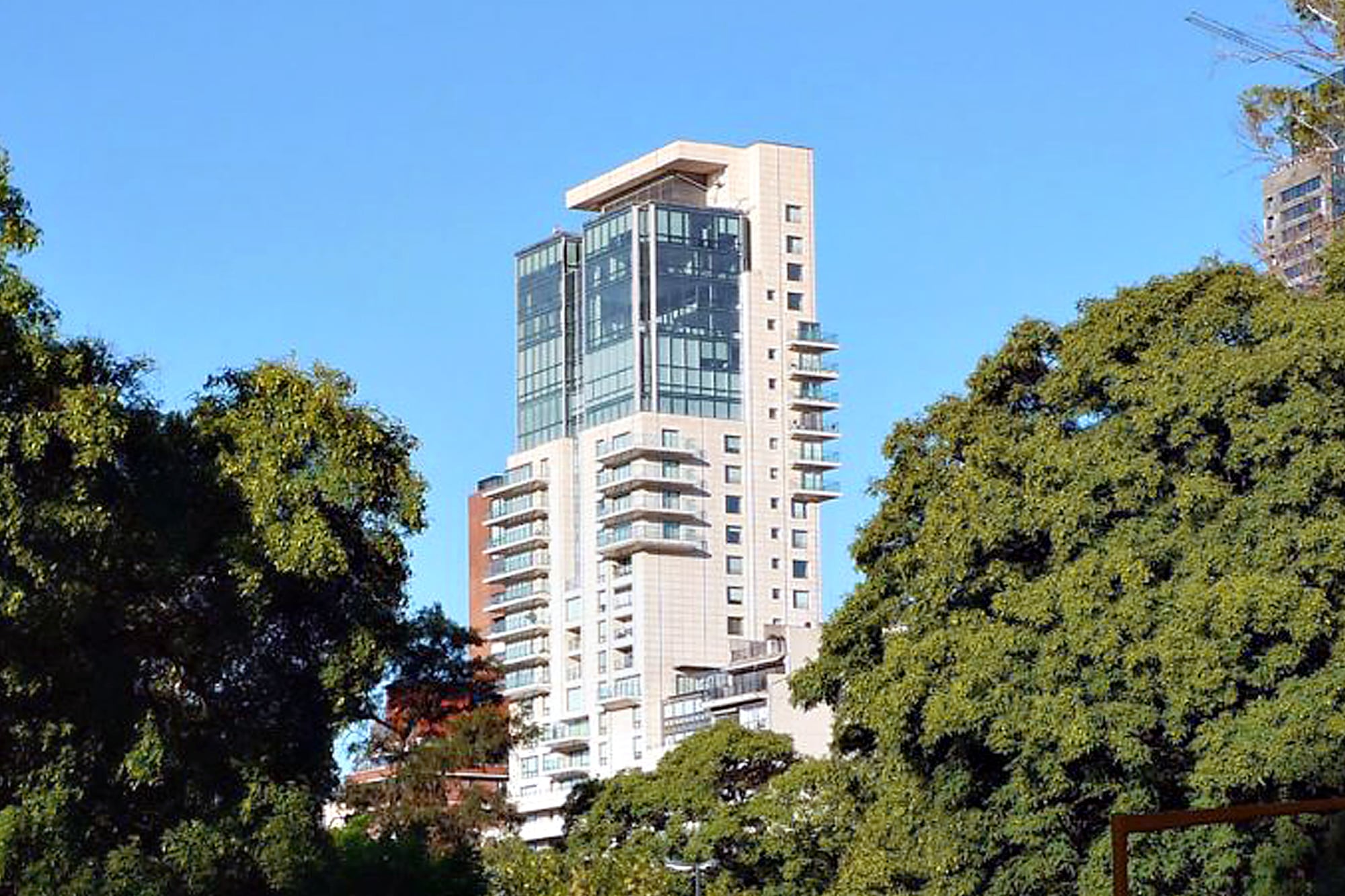 En lo más alto de la Torre Viñoly se ofrece otro departamento a US$6.500.000