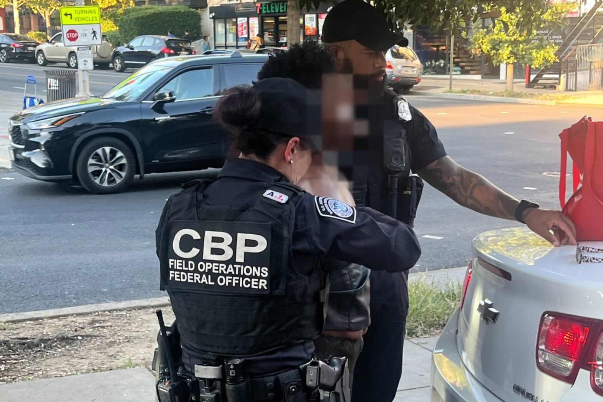 Al igual que el ICE, la CBP participó de operativos por el Super Bowl