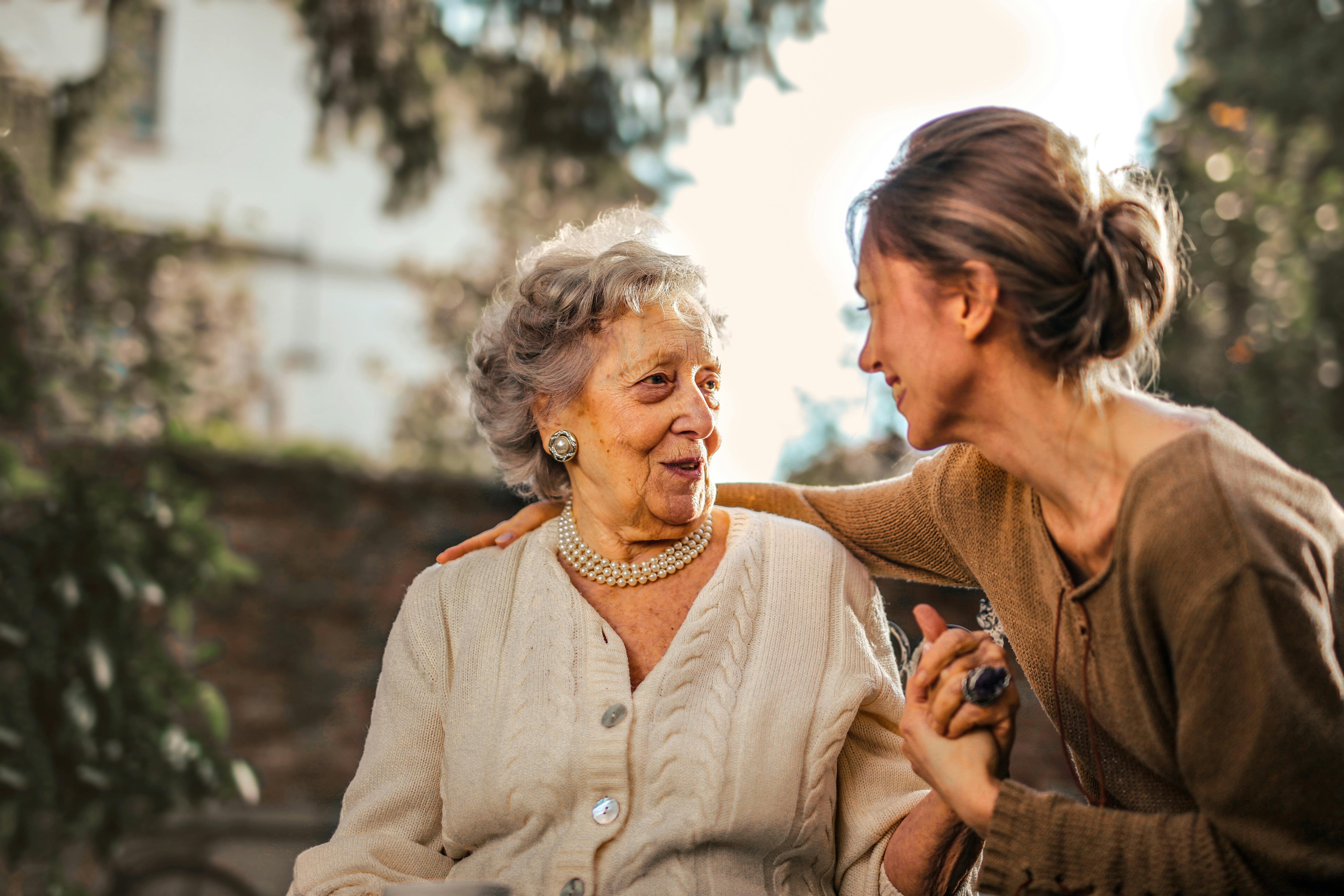 Varios estudios sugieren que relacionarse con nuestros ancestros puede tener profundos beneficios psicológicos (Foto de carácter iustrativo: PEXELS)