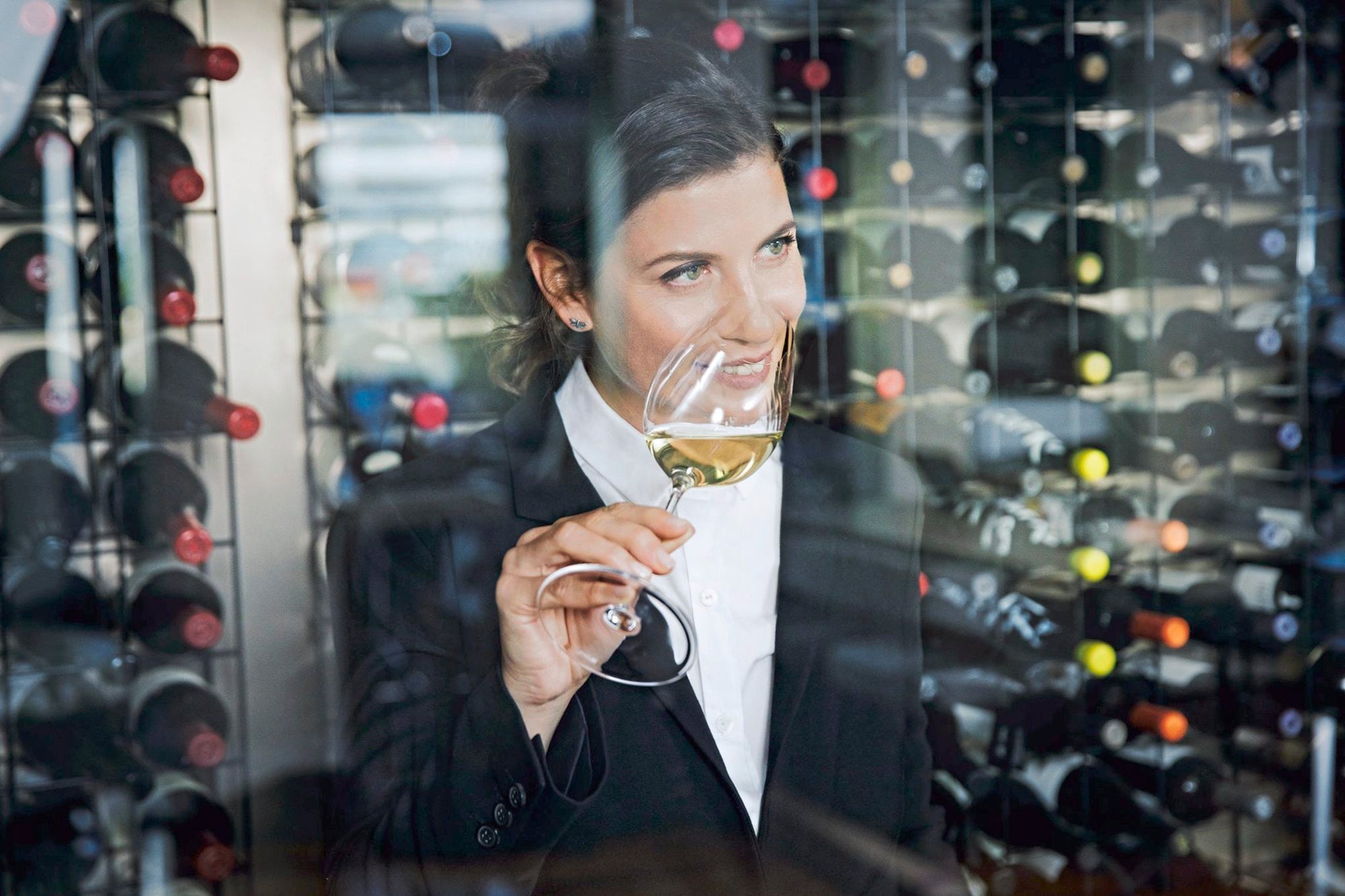 Paz Levinson, sommelier argentina: “Alguien dijo que el vino no va con soda ni con hielo, y eso le hizo mucho mal”