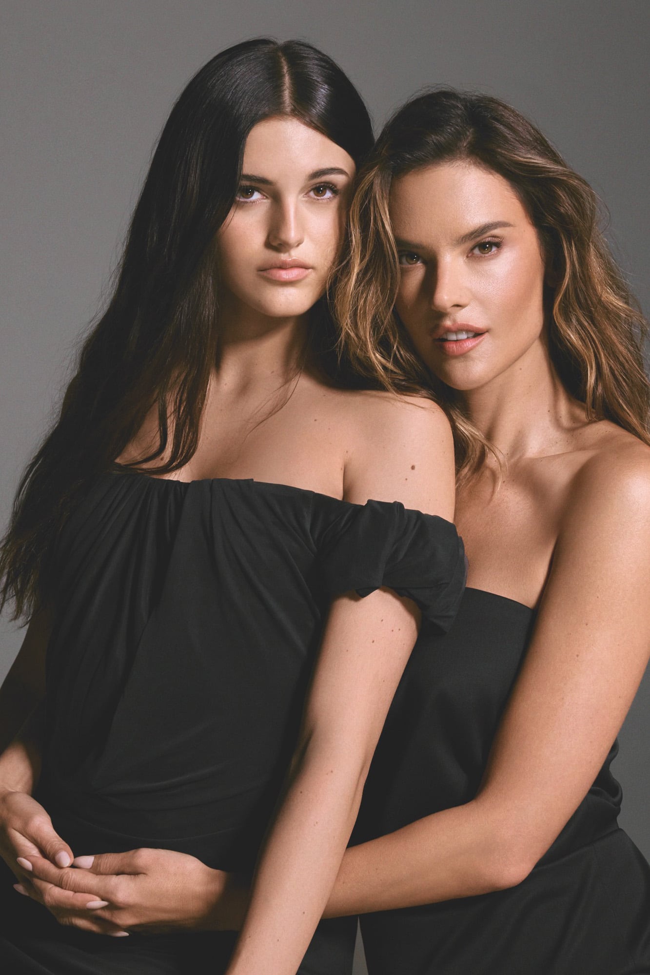 Madre e hija en la campaña de Vizzano