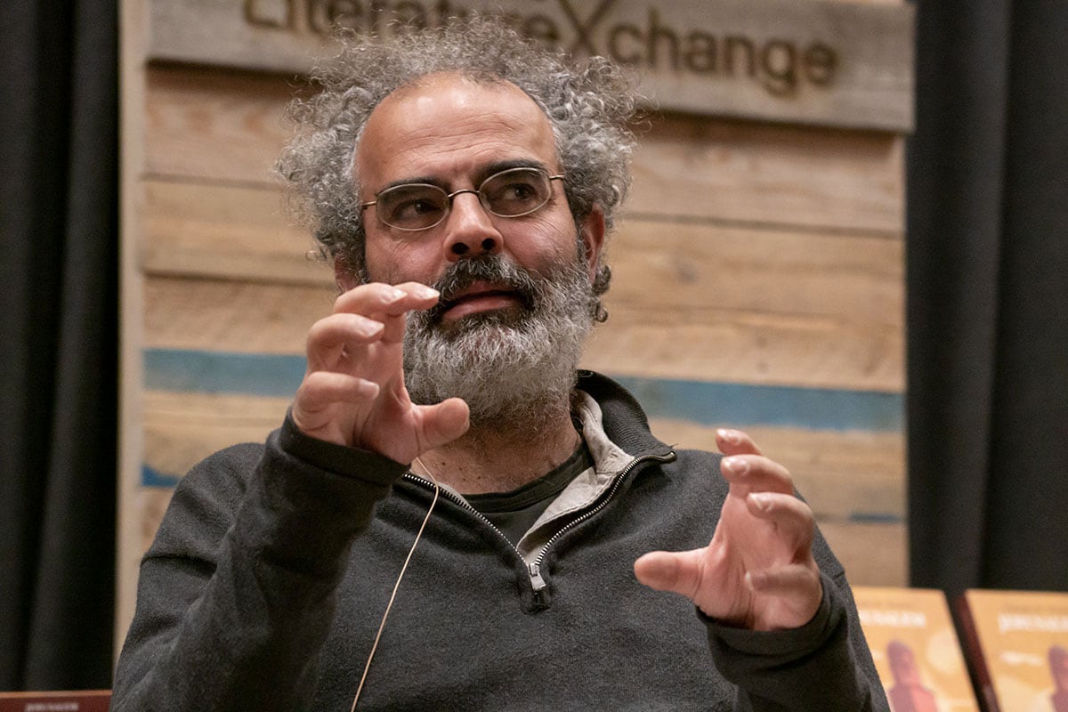 El escritor portugués Gonçalo Tavares fue distinguido con el Premio Formentor 2026