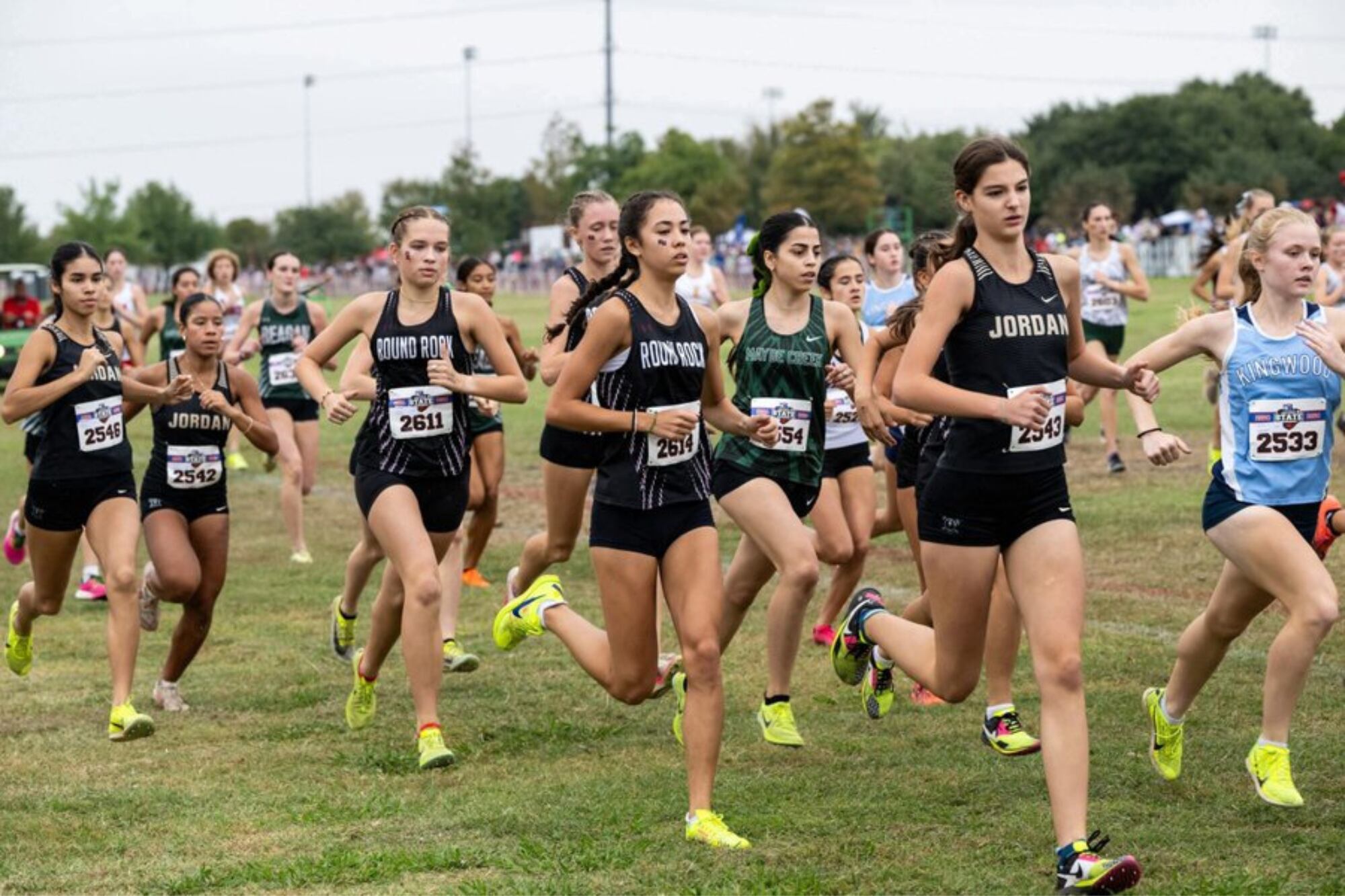 En Texas, la ley exige que los estudiantes compitan en deportes según el sexo registrado en su certificado de nacimiento (imagen ilustrativa)