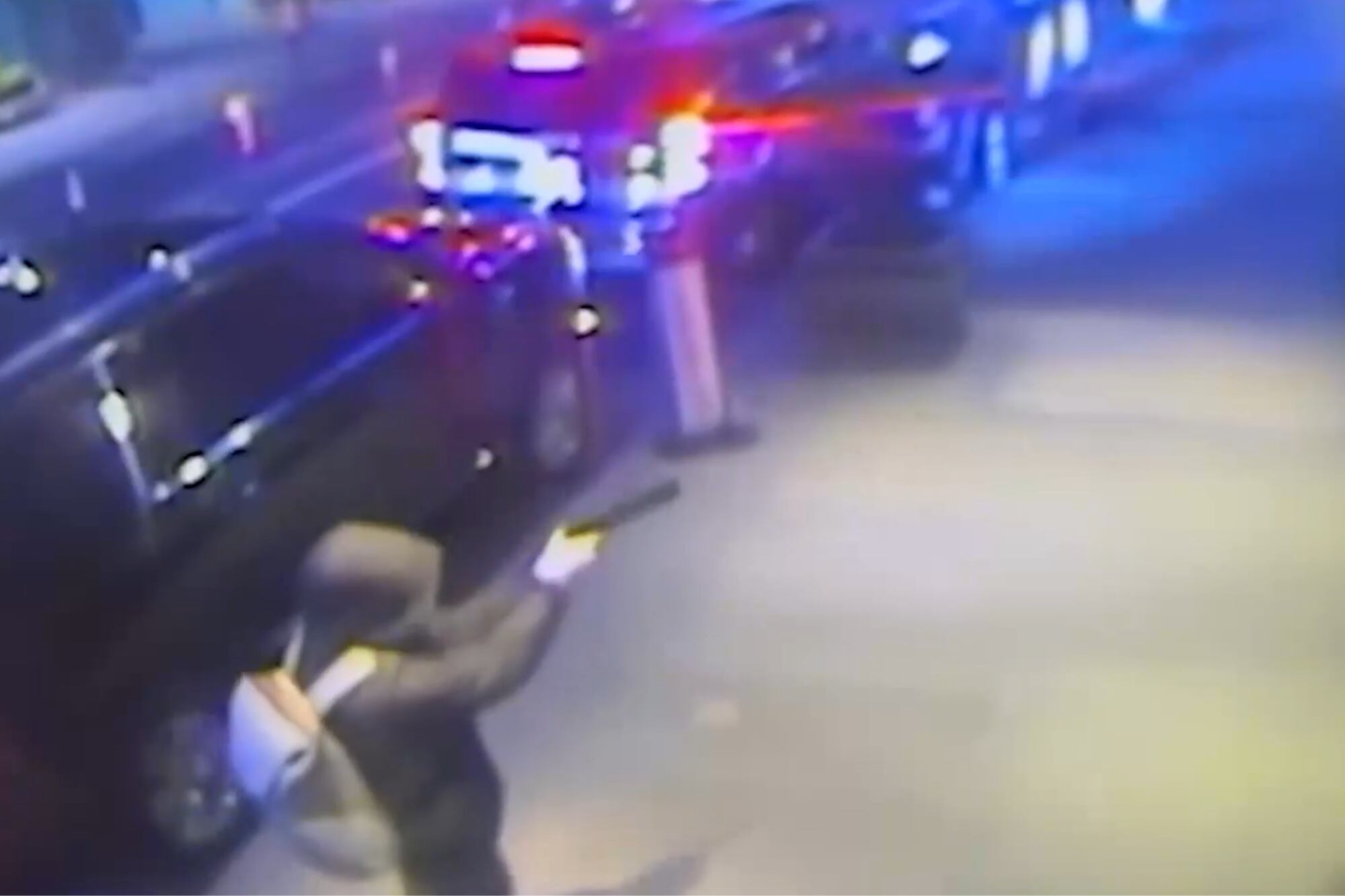 Las cámaras de seguridad captaron el momento del ataque a Thompson frente al Hilton en Manhattan