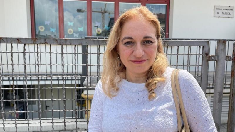 La rectora Luana Scarfi señala que hay varias razones detrás de la caída en las inscripciones escolares
