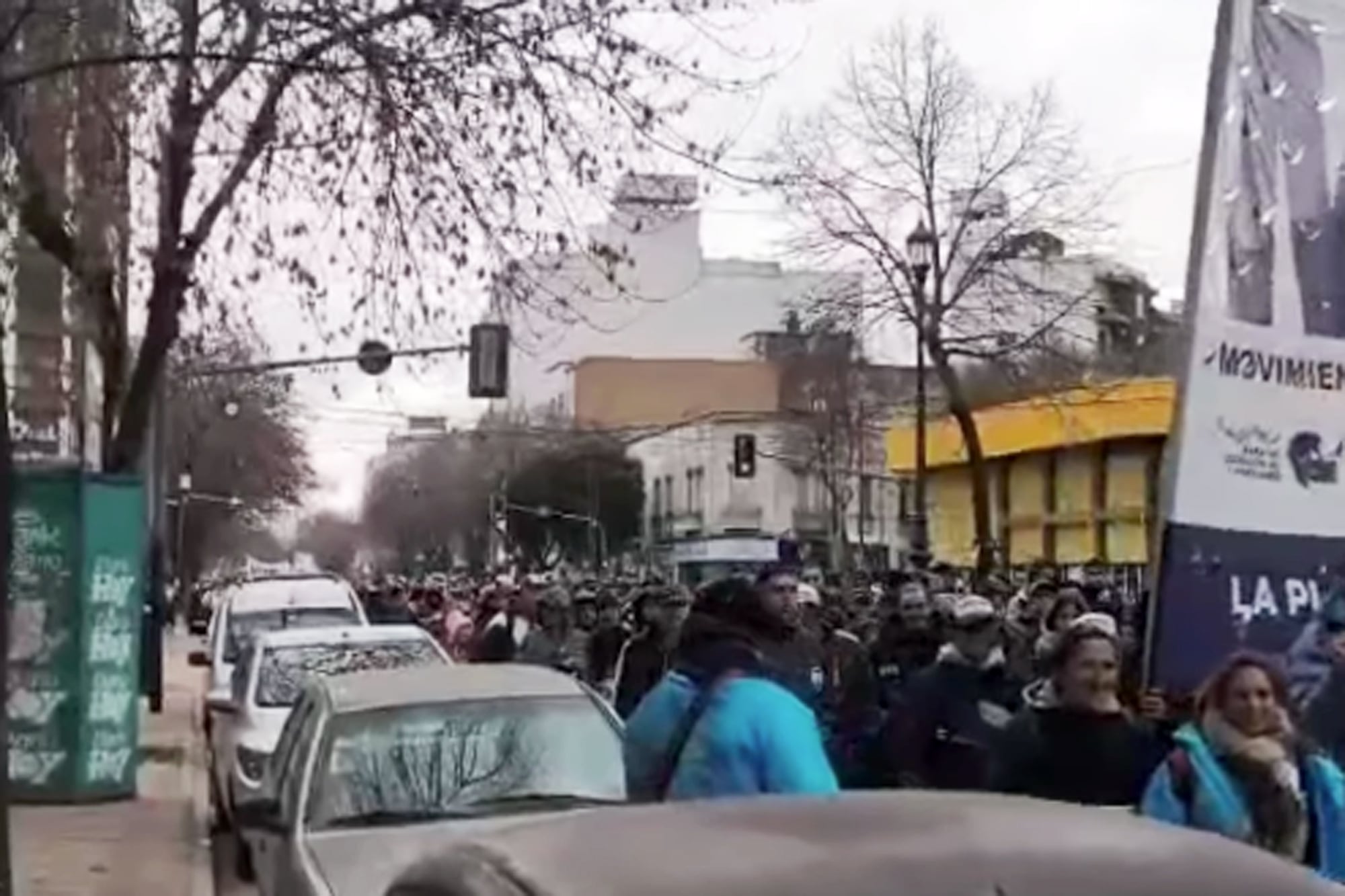 La organización social que fundó Grabois protestó contra el gobierno de Kicillof por la política alimentaria