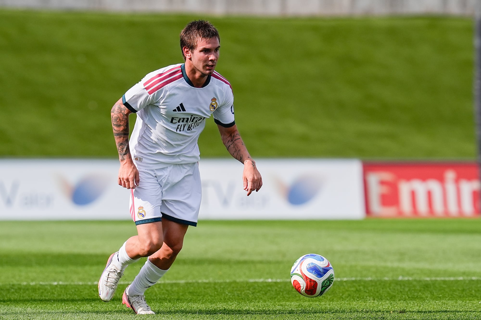 Mastantuono sigue con los amistosos de Real Madrid y decide su futuro: ¿le abre una puerta a River?