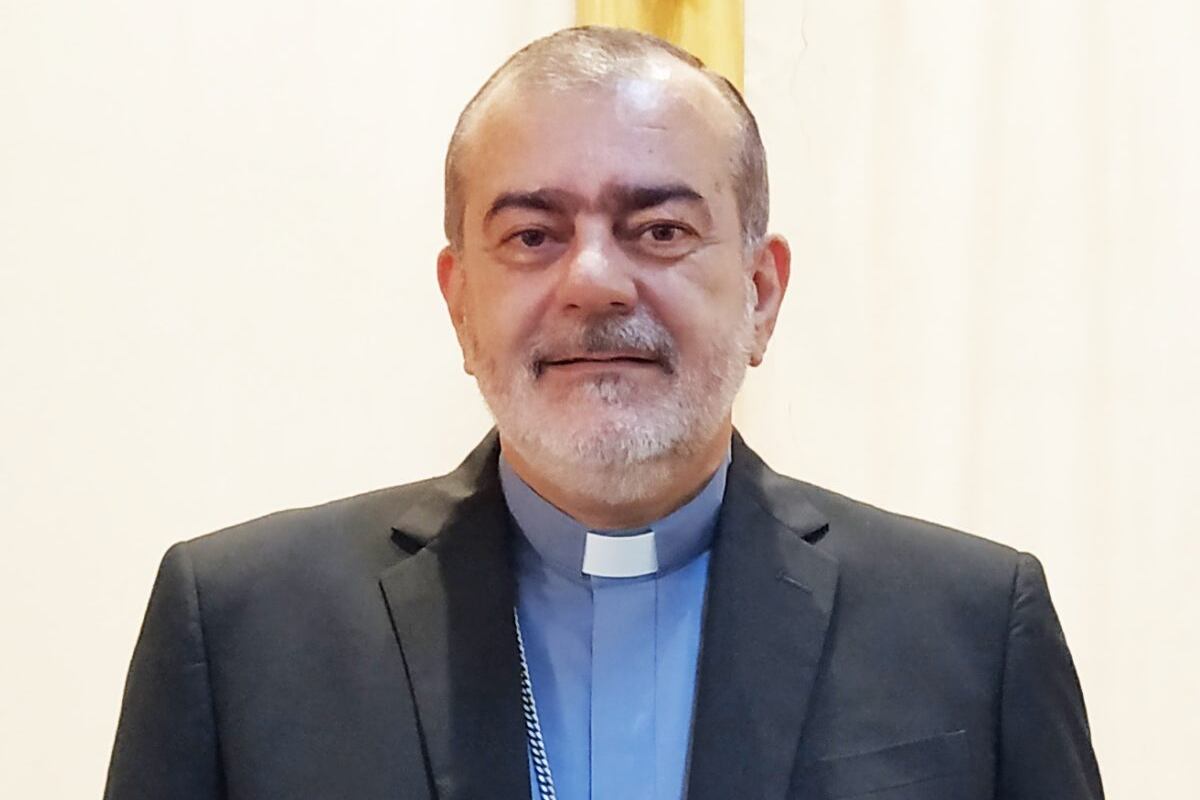 El obispo de San Rafael en Mendoza, Carlos María Domínguez, dio un paso al costado de su cargo en la diócesis local