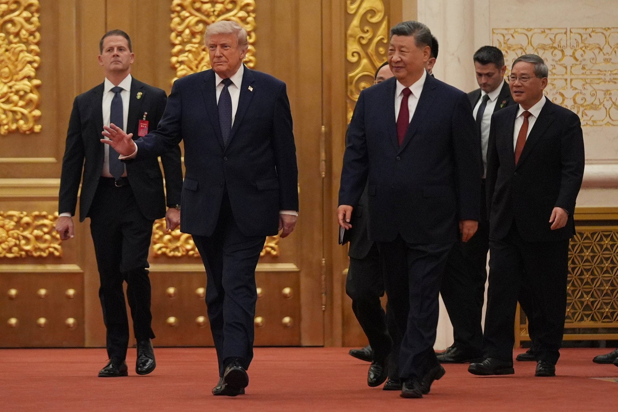 Trump y Xi Jinping llegan a una cena de Estado en el Gran Palacio del Pueblo, el 14 de mayo de 2026, en Pekín