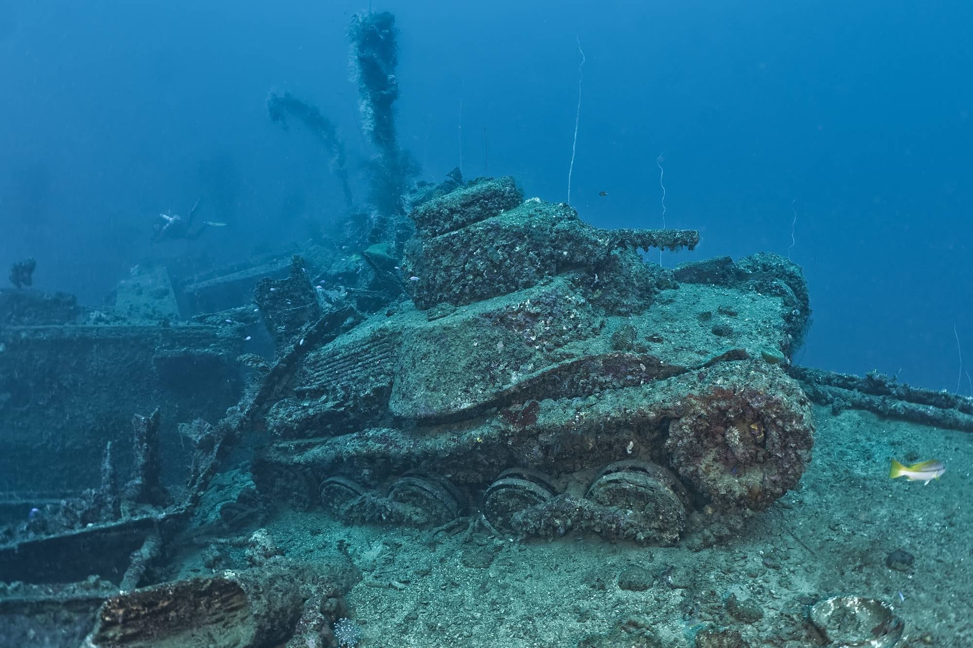 Uno de los tanques que transportaba el San Francisco Maru