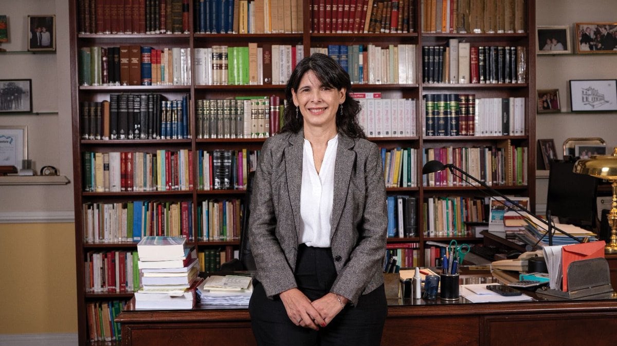 La doctora Alejandra García será la primera mujer que presidirá el Colegio Público de la Abogacía de la Capital