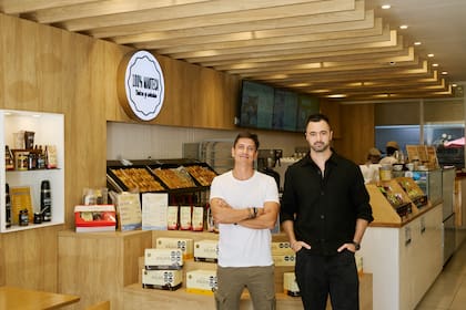 5. De parador español a modelo simplificado, Atalaya dejó atrás una carta extensa para enfocarse en medialunas, café y alfajores