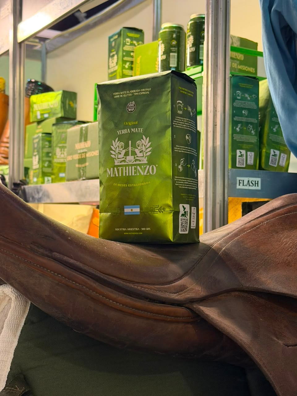 Inventó un mate, vendió 500.000 y se asoció con La Martina para llevar su yerba al polo internacional 7 La marca apunta a llevar el mate a otros países