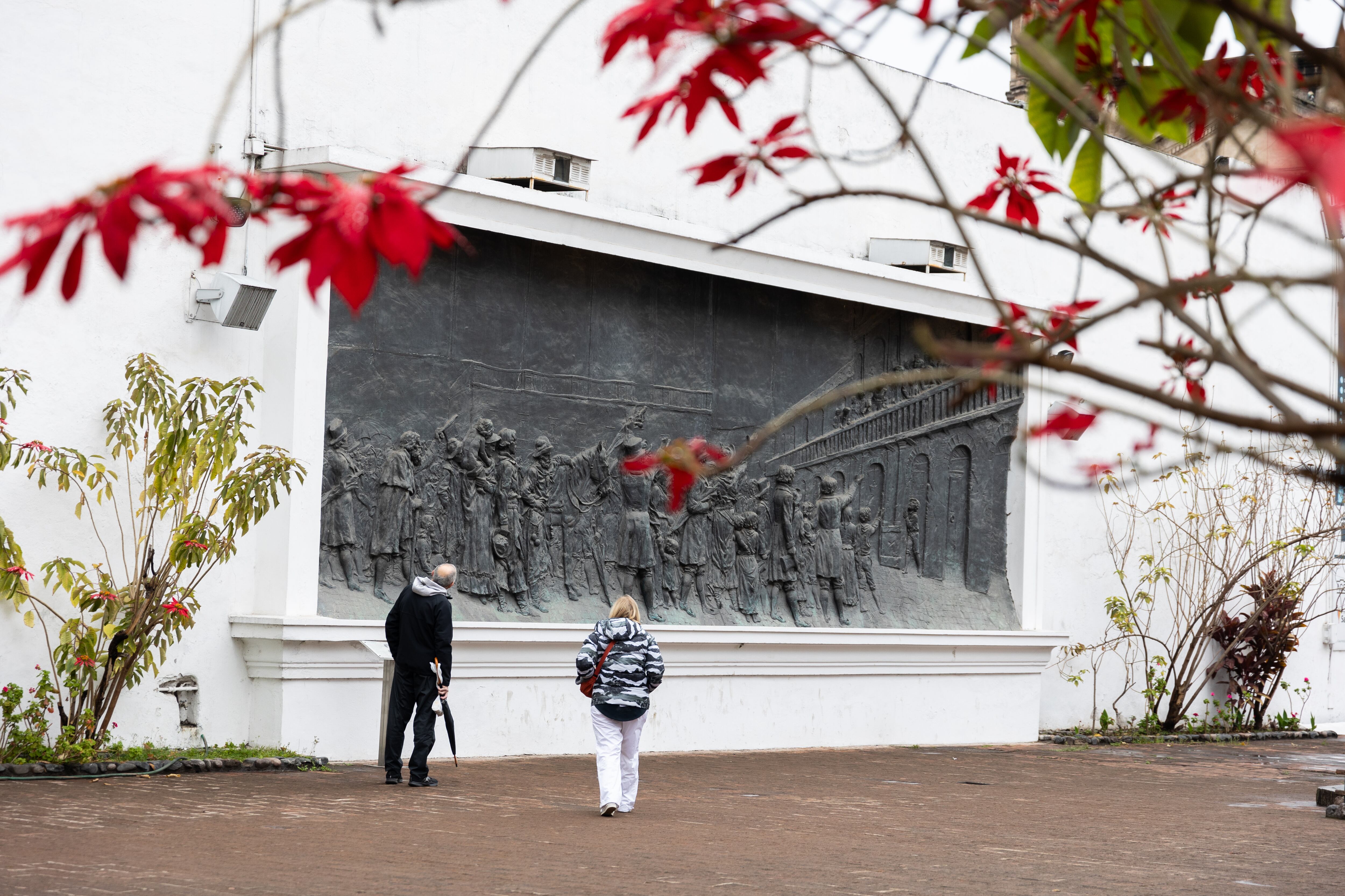 En la Casa Histórica de Tucumán, el bajorrelieve de Lola Mora que recrea los episodios de julio de 1816.