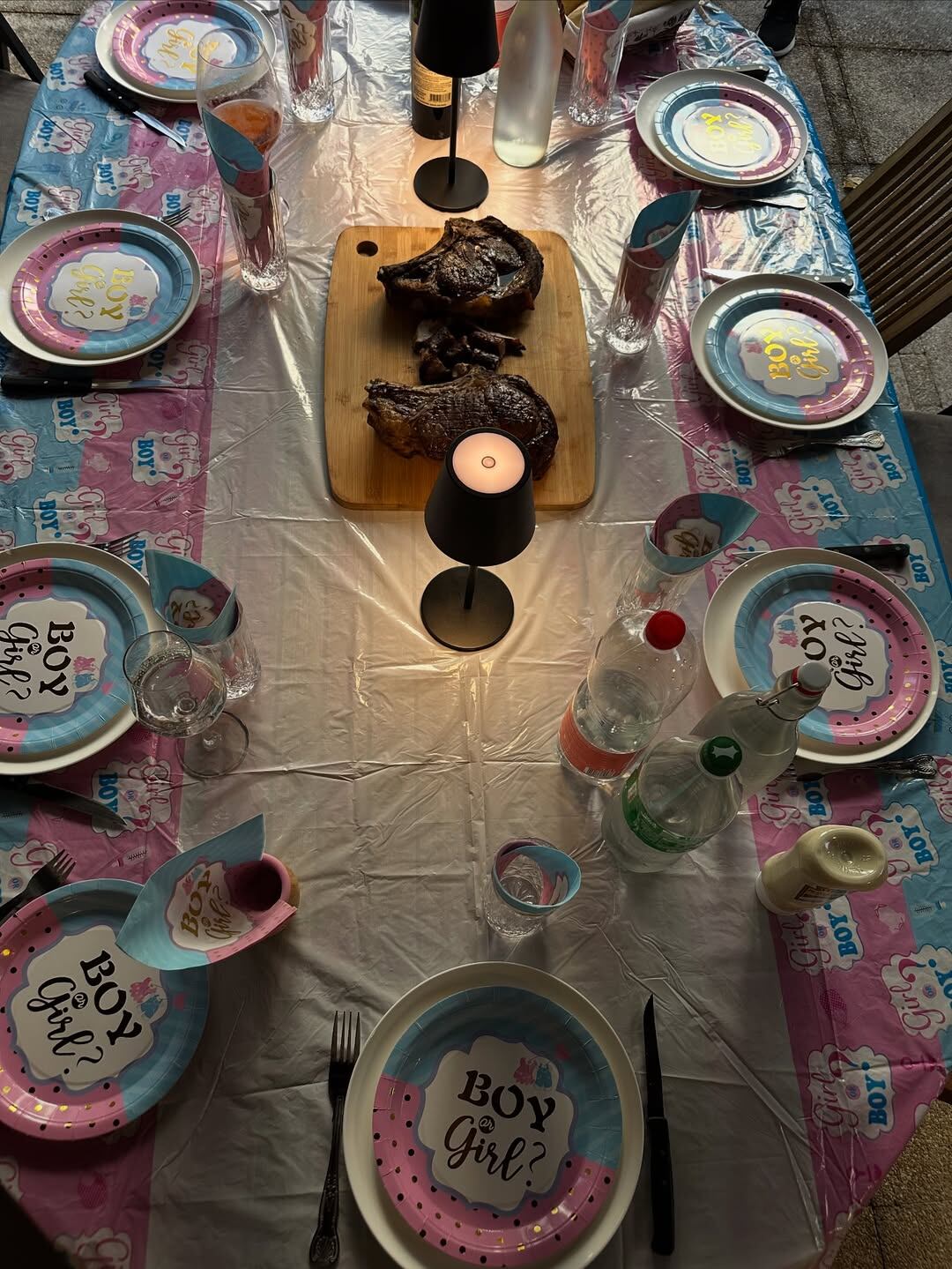 Daniela se encargó de cada detalle de la fiesta íntima de la revelación del sexo del bebé