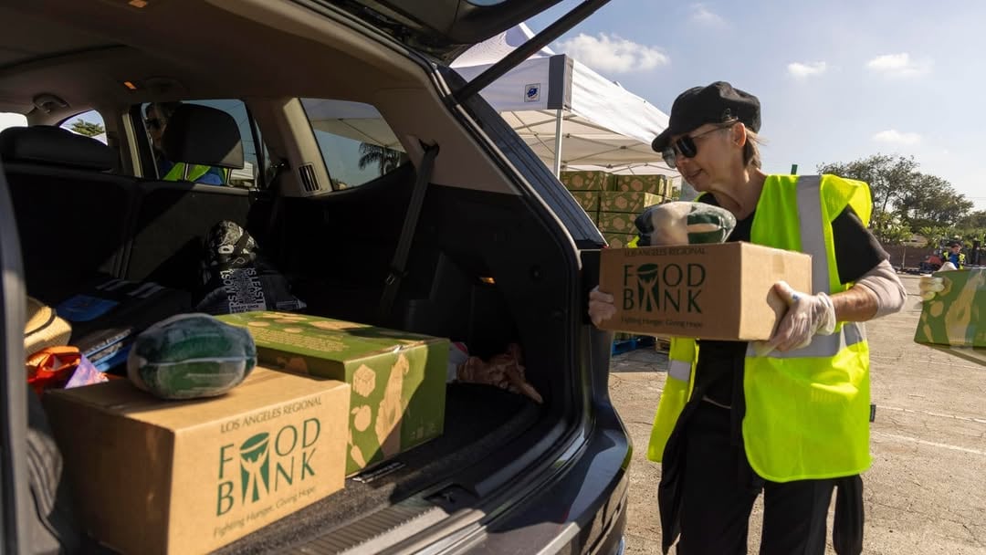 Para poder acceder a los servicios de alimentación no es necesario comprobar domicilio o ingresos (Instagram/@lafoodbank)