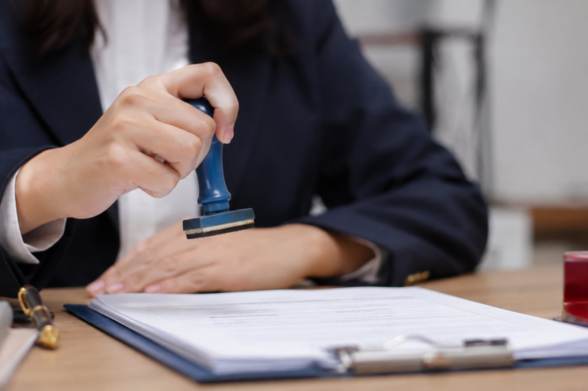 Desde el 18 de septiembre, los funcionarios migratorios tendrán mayor discrecionalidad para analizar cada solicitud de residencia permanente