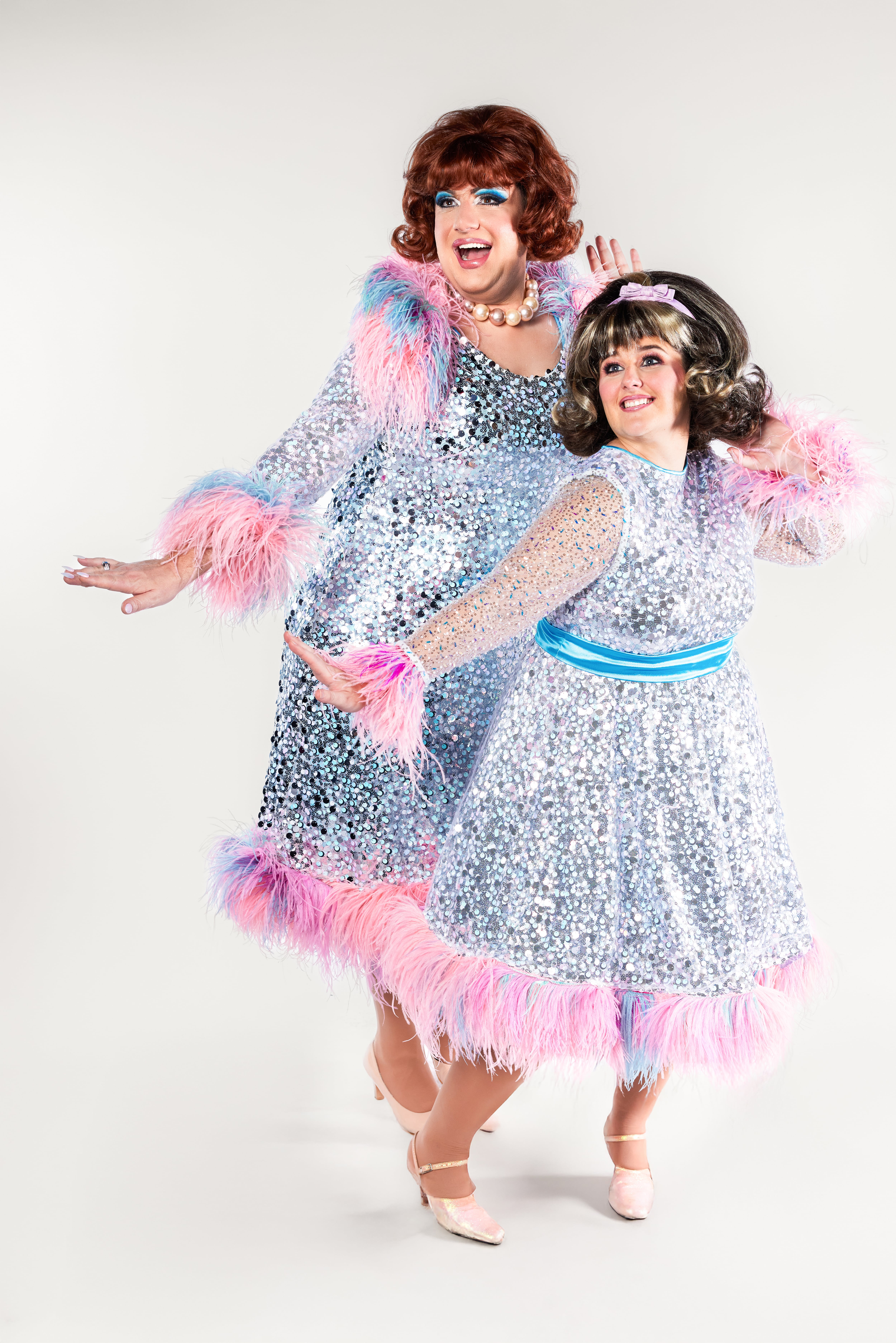 Damián Betular y Belén Bilbao como Edna y Tracy Turnblad en Hairspray, el musical