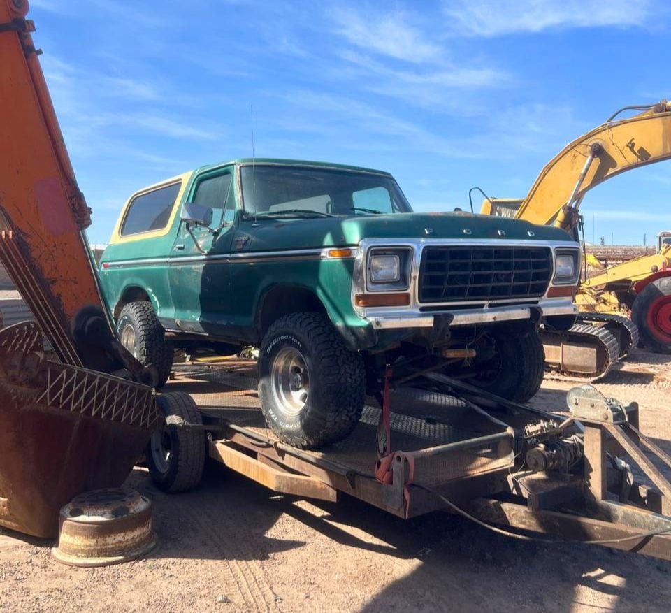 La camioneta Ford de Juanchi