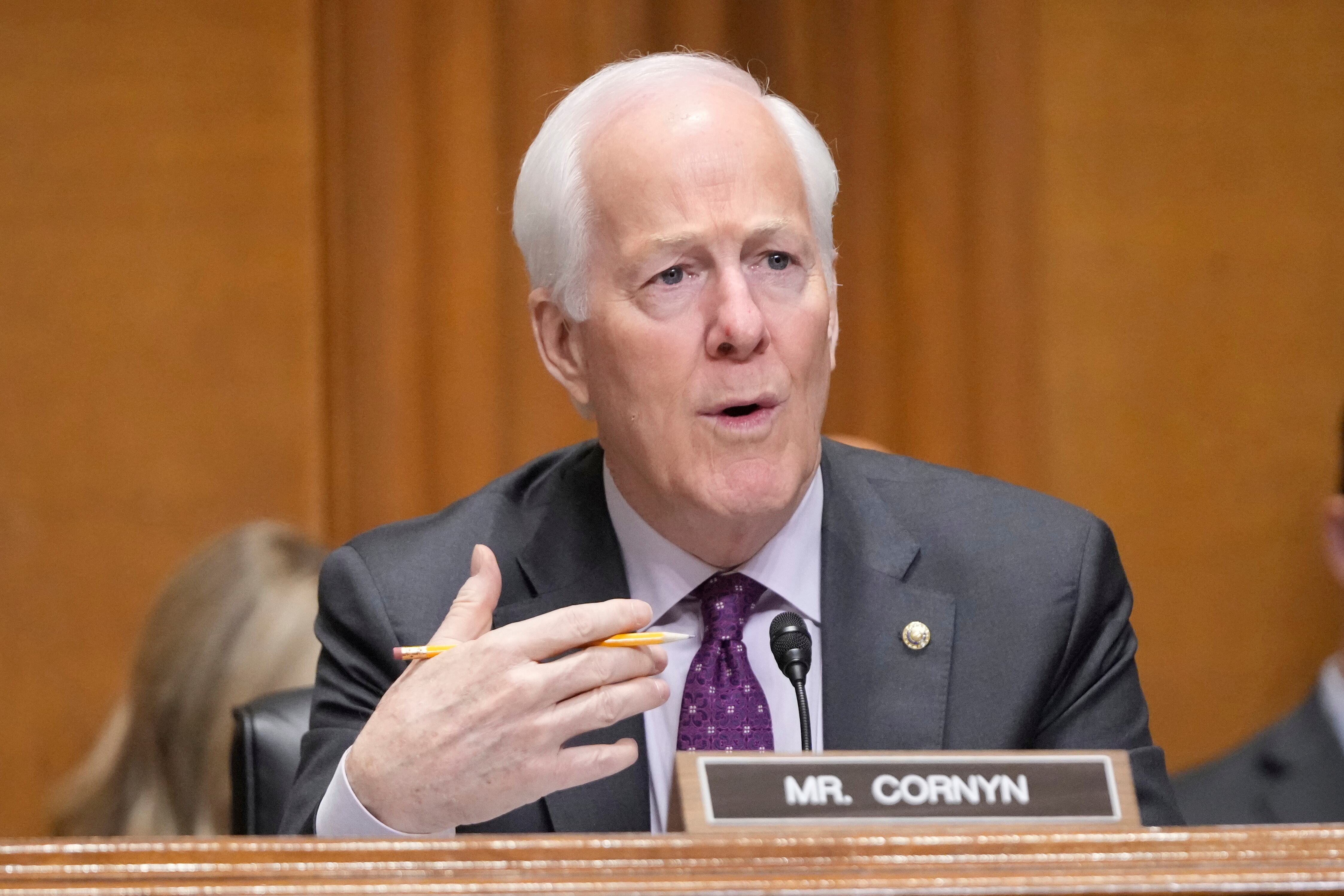 Texas Southern University y Texans for a Conservative Majority dan a Paxton cinco puntos de ventaja, Emerson College coloca a Cornyn un punto arriba