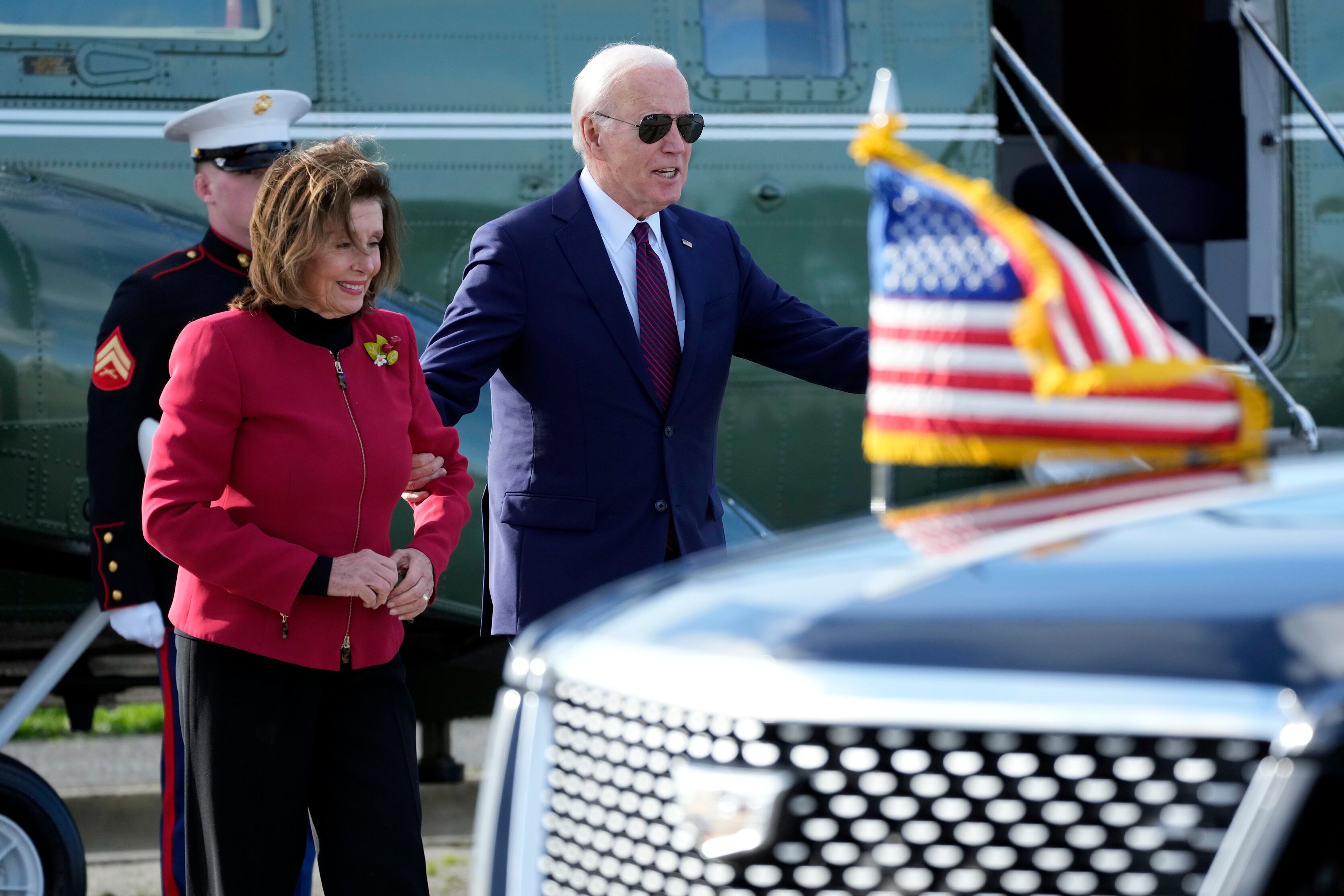 El presidente Joe Biden y la expresidenta de la Cámara de Representantes, Nancy Pelosi (Archivo)