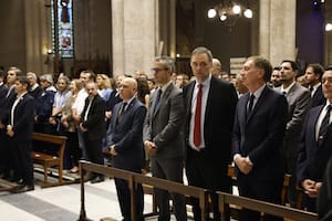 Cartas de lectores: Misa en Luján, León, profanación