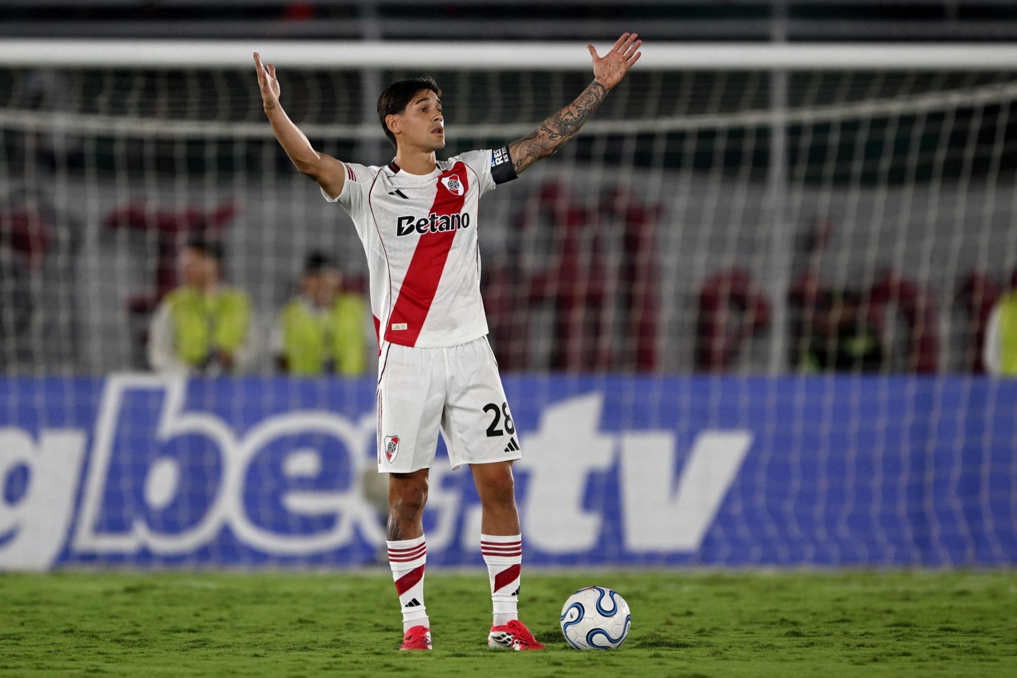 River empató con Blooming como visitante en su debut en la Copa Sudamericana