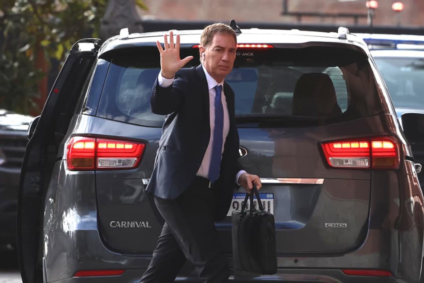 El jefe de Gabinete, Diego Santilli, hoy, al ingresar a la Casa Rosada