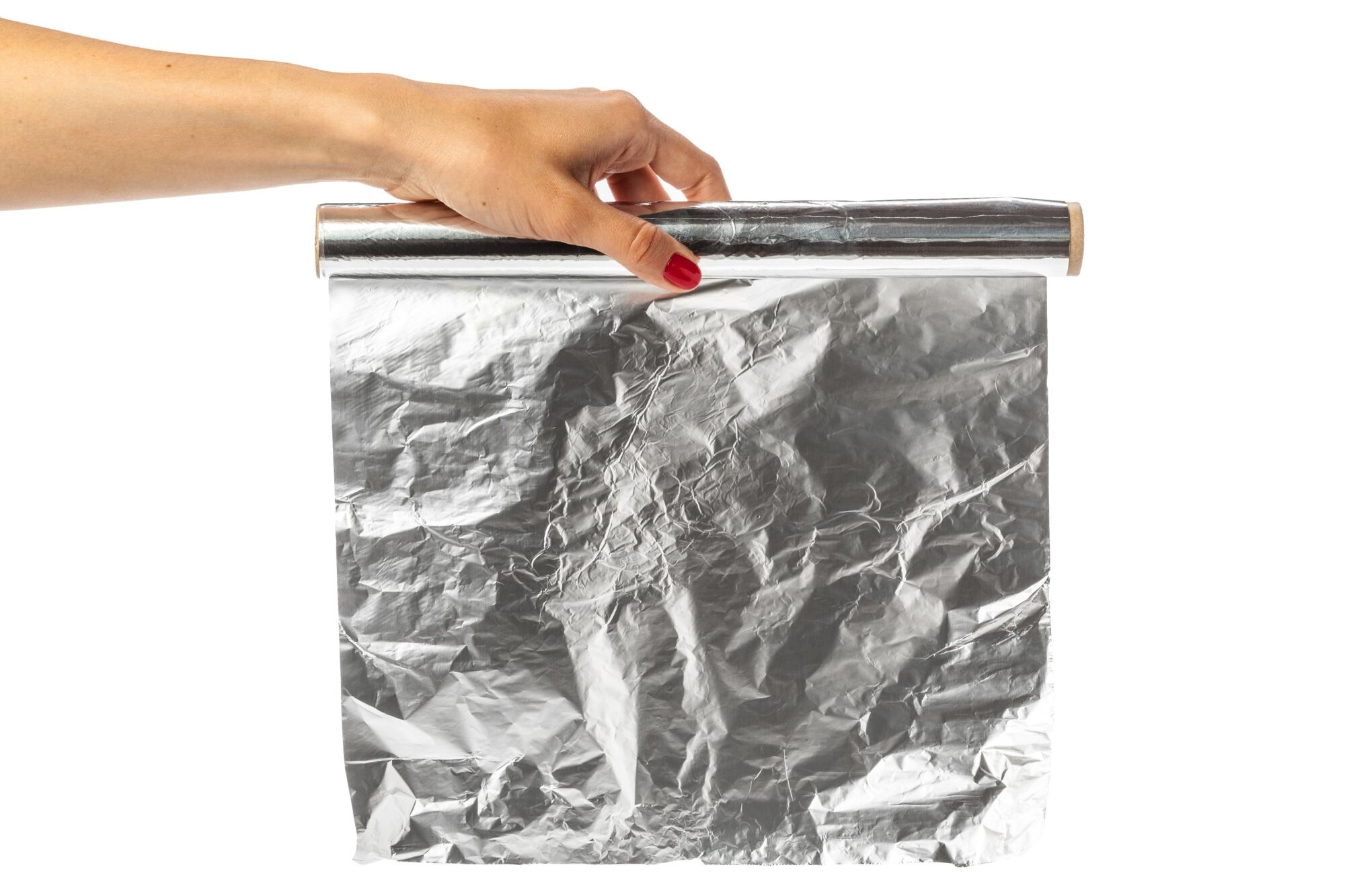 El papel aluminio es un gran aliado para distintas tareas del hogar (Foto: Freepik)