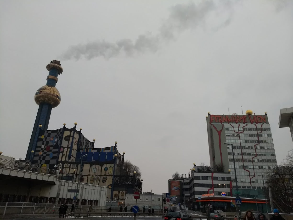 La planta de termovalorización de Spittelau, en Viena