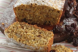 Budín de frutos secos para la hora del té