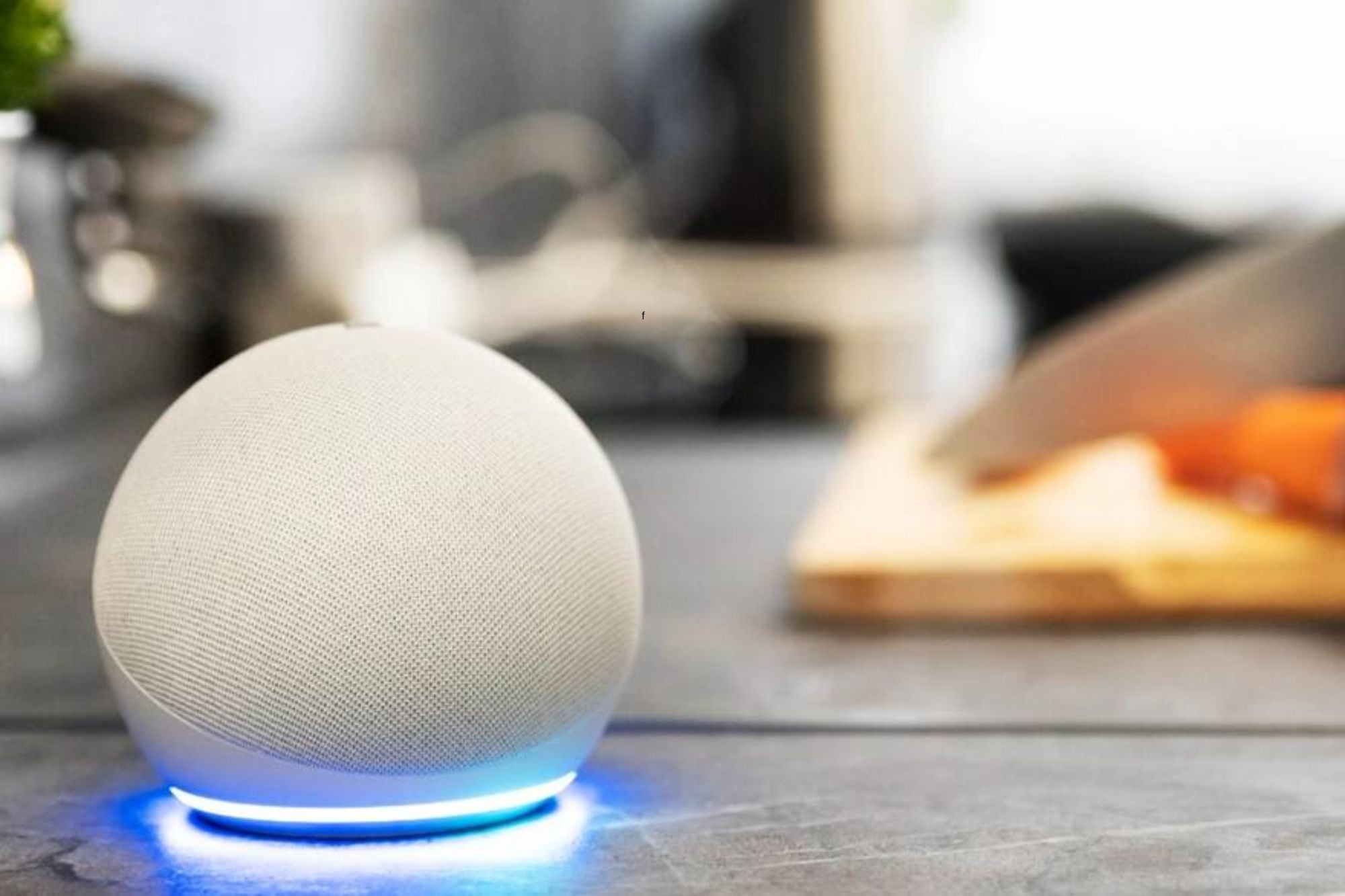 La asistente virtual de Amazon incorporó sonidos y respuestas temáticas