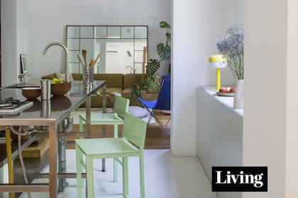 Encontró un departamento clásico que tildaba todos los casilleros y le dio un giro increíble