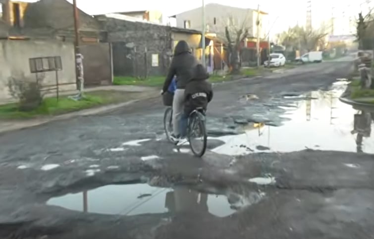 La crisis golpea a las puertas del conurbano