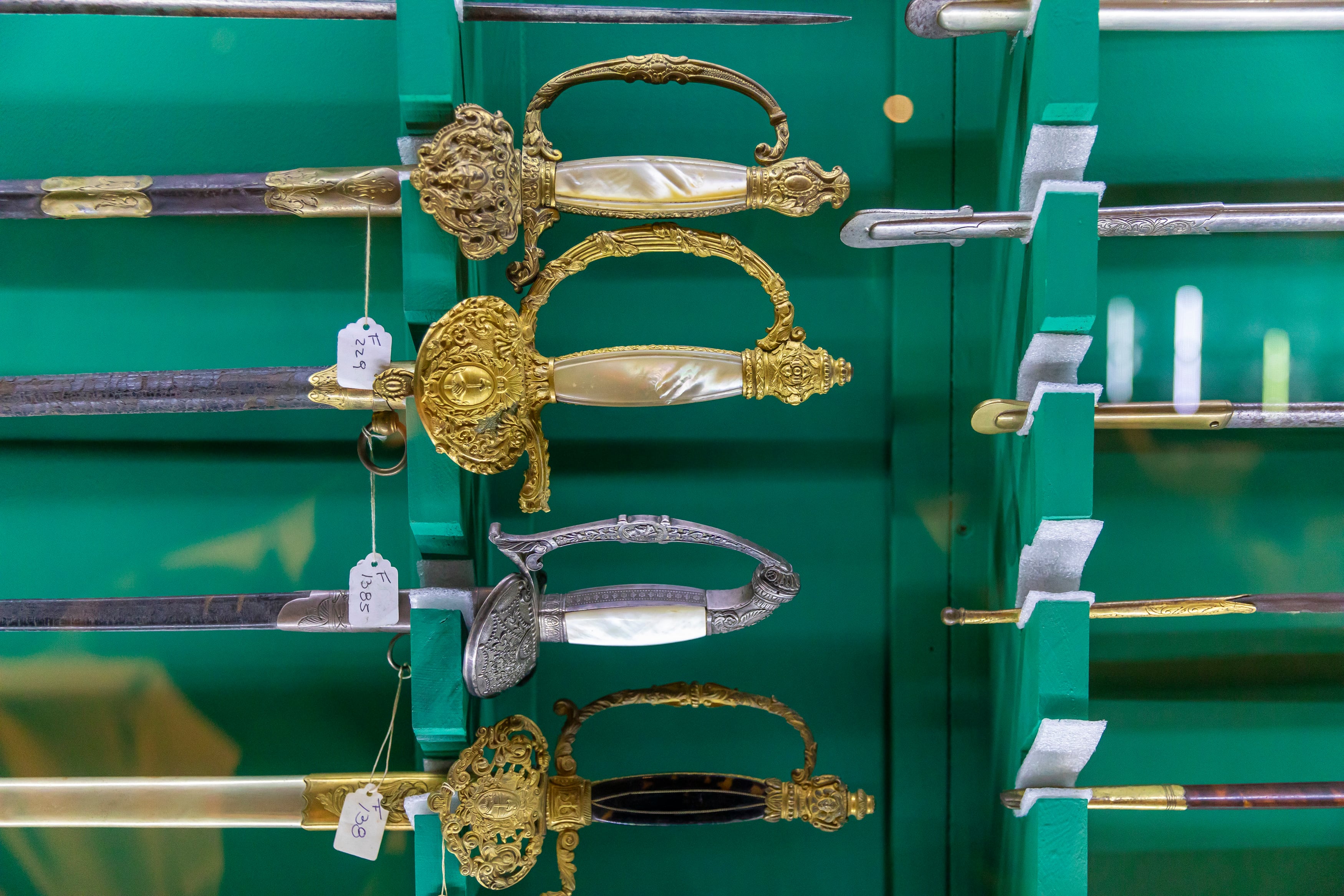 El patrimonio fuera de la sala: el Museo Histórico Nacional muestra sus reservas