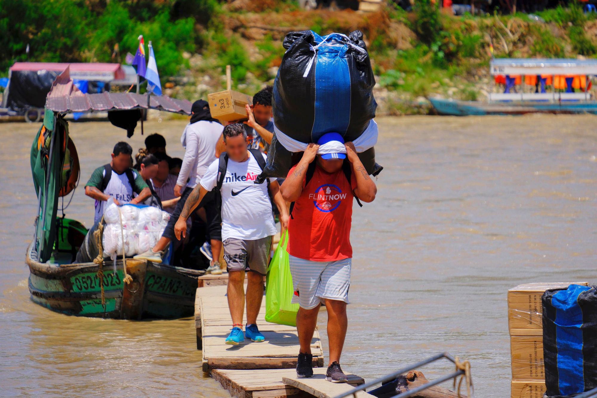 Aguas Blancas, Salta