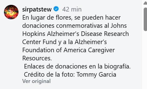 En lugar de flores, la familia pide donaciones al centro de salud mental Johns Hopkins