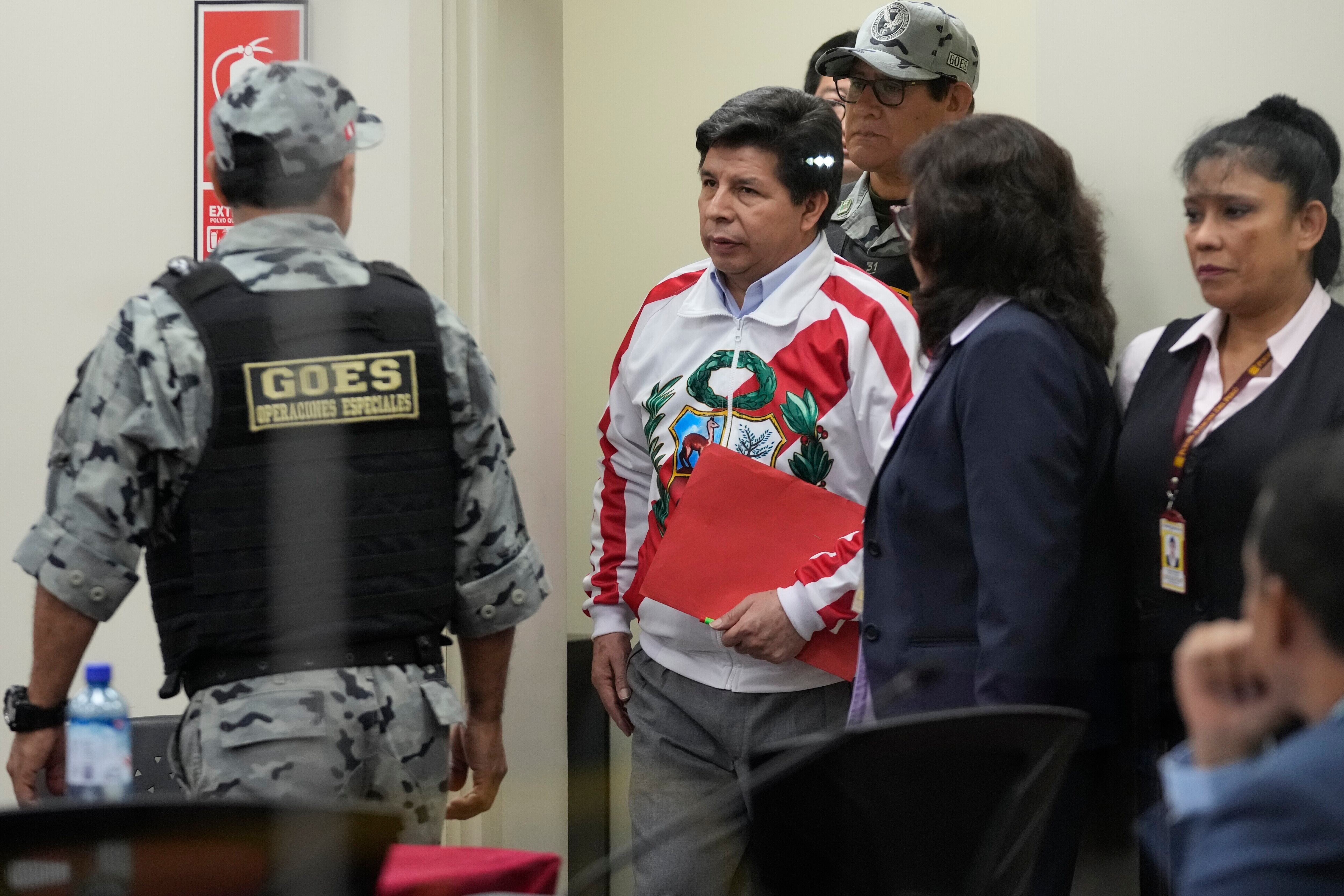 Pedro Castillo, uno de los tres expresidentes actualmente en la cárcel en Perú