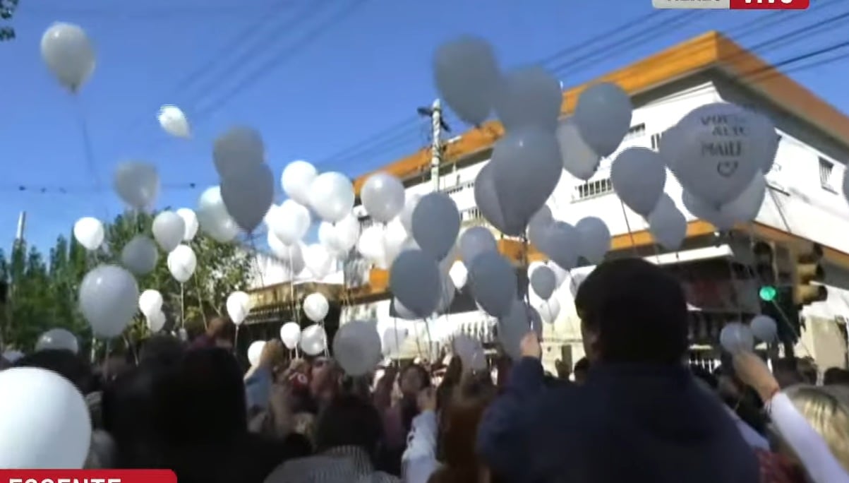 Suelta de globos por Maitena