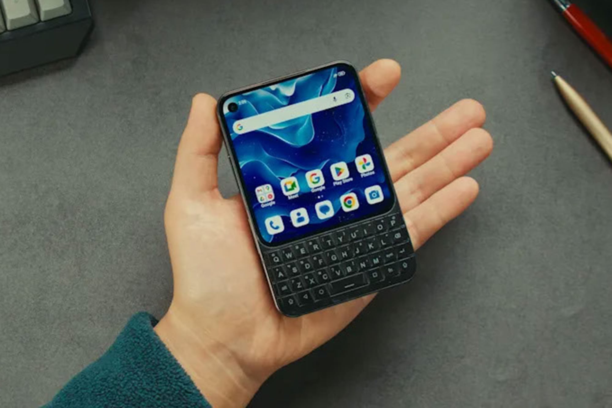 Unihertz ya fabrica teléfonos con teclado basados en Android