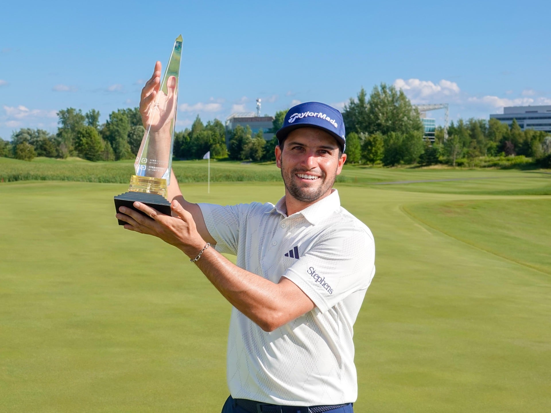 Mateo Fernández de Oliveira consiguió su primera victoria como profesional y se impuso en el Ottawa Open